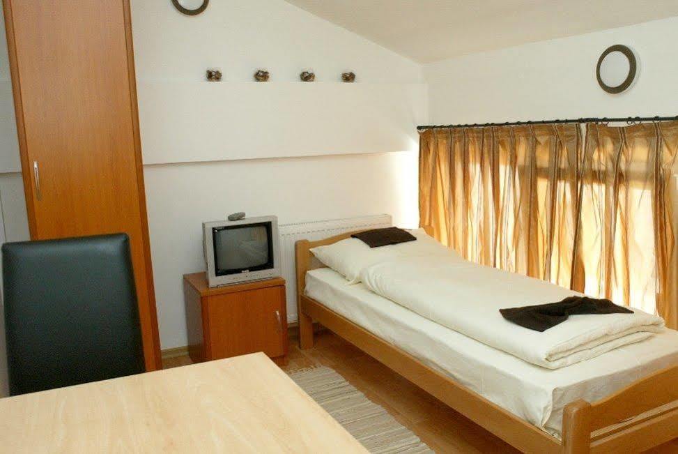 Hotel Irmak Σαράγεβο Εξωτερικό φωτογραφία